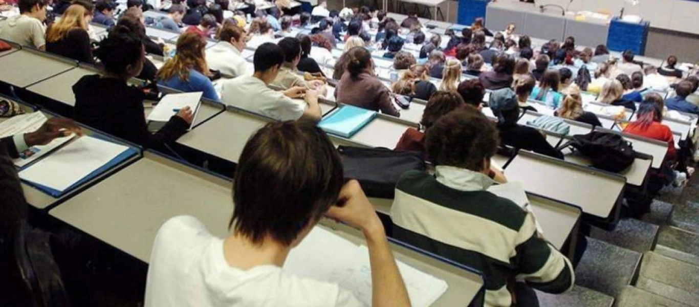 Τροπολογία του υπ.Παιδείας για τη φοιτητική βίζα - Οι προϋποθέσεις χορήγησης